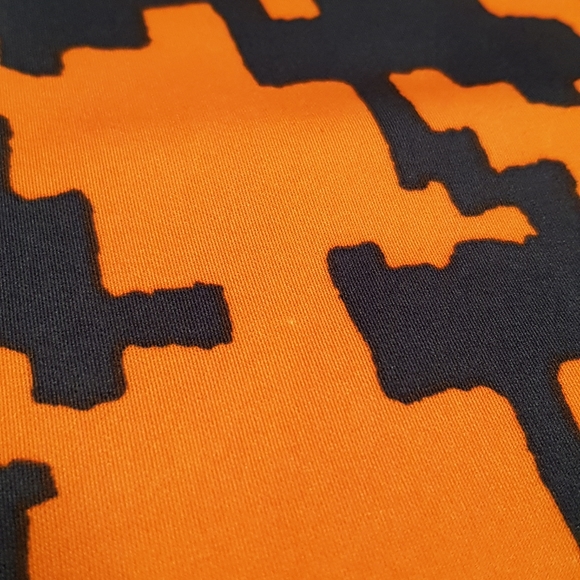 Romeo and Juliet Couture Dress - Picture 5 of 11